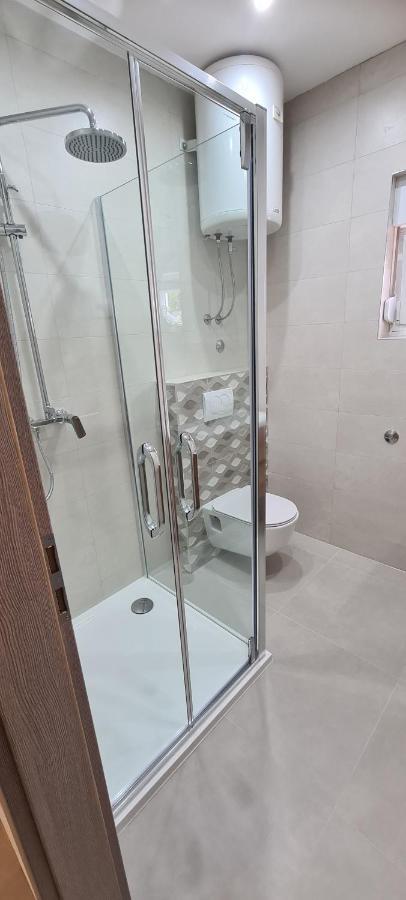 Apartmani Ivana Kaštela エクステリア 写真