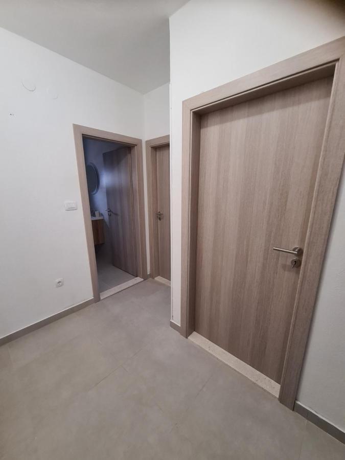 Apartmani Ivana Kaštela エクステリア 写真