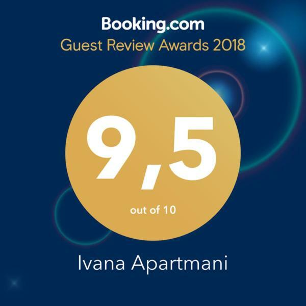 Apartmani Ivana Kaštela エクステリア 写真